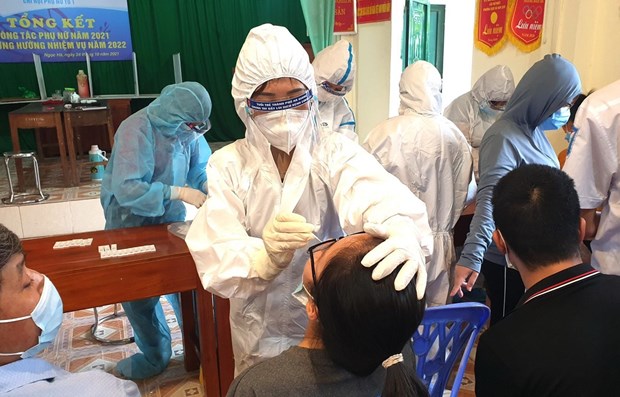 Viet Nam recorded 3,595 cases of COVID-19 on October 26. (Photo: VNA)