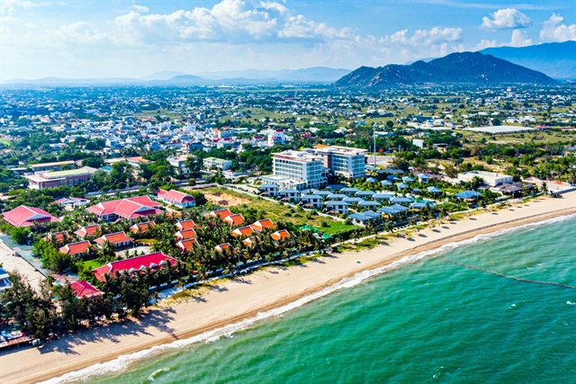 Bình Sơn-Ninh Chữ Beach in Phan Rang City in the central province of Ninh Thuận. —VNA/VNS Photo Công Thử