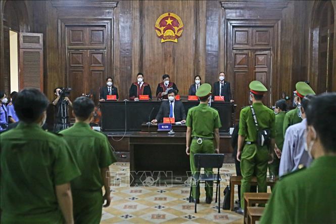 Tuyên phạt Dương Thị Bạch Diệp án chung thân, Nguyễn Thành Tài 5 năm tù