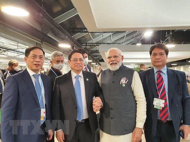 Vietnamese Prime Minister Pham Minh Chinh and Indian PM Narendra Modi agree to increase all-level meetings. (Photo: VNA)