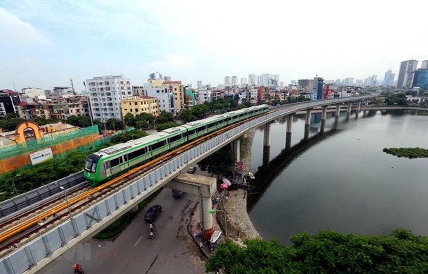 The Cat Linh-Ha Dong metro line project in Hanoi is officially inaugurated and put into commercial operation on November 6 morning. (Photo: VNA) 