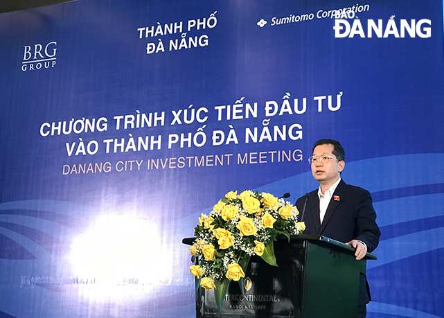 Secretary of the Da Nang Party Committee Nguyen Van Quang speaking at the investment promotion programme