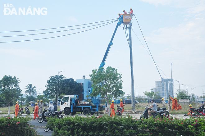 During the 2021- 2030 period, Da Nang will put the existing overhead power lines along 27 major downtown streets underground