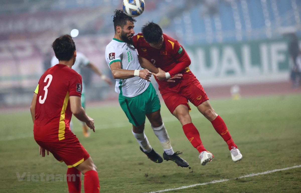 Saleh Al-Shehri đánh đầu ghi duy nhất của trận đấu. (Ảnh: Hiển Nguyễn/Vietnam+)