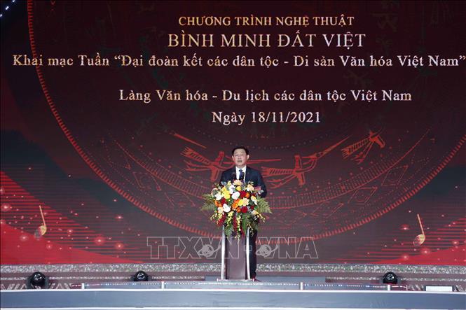 Chủ tịch Quốc hội Vương Đình Huệ phát biểu. Ảnh: Doãn Tấn/TTXVN