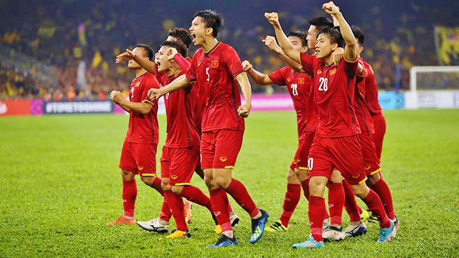 Đội tuyển Việt Nam hướng tới mục tiêu bảo vệ ngôi vô địch AFF Suzuki Cup 2020 diễn ra tại Singapore từ 5/12/2021 đến 1-1-2022. Ảnh: VFF