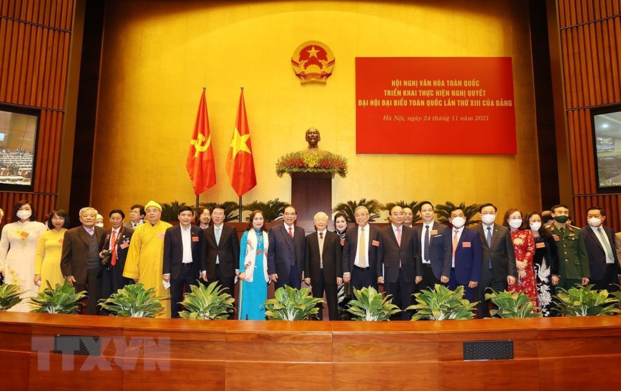 Tổng Bí thư Nguyễn Phú Trọng cùng các vị lãnh đạo, nguyên lãnh đạo Đảng, Nhà nước và các đại biểu dự hội nghị. (Ảnh: Trí Dũng/TTXVN)