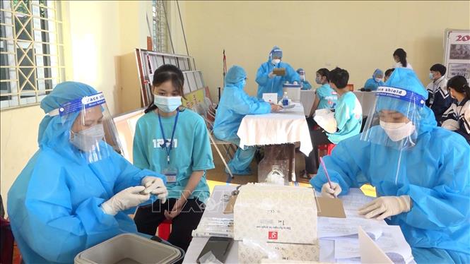 Ngày 1-12, Việt Nam có 14.508 ca nhiễm mới SARS-CoV-2, thêm 196 ca tử vong