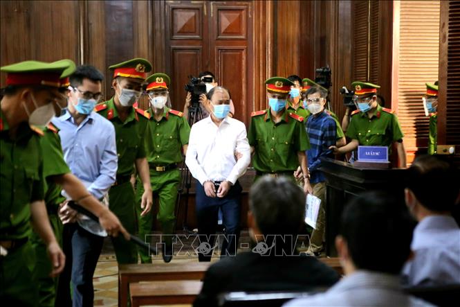 Vụ án SAGRI: Lê Tấn Hùng đối diện án 26-30 năm tù, Trần Vĩnh Tuyến 7-8 năm tù