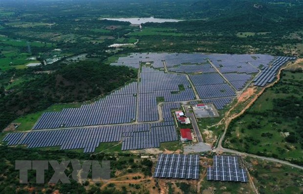 Hợp tác quốc tế thúc đẩy công nghệ xanh trong năng lượng tái tạo