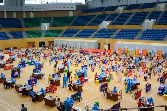 A vaccination site has been set up at an indoor stadium in Da Nang. — VNA/VNS Photo Văn Dũng