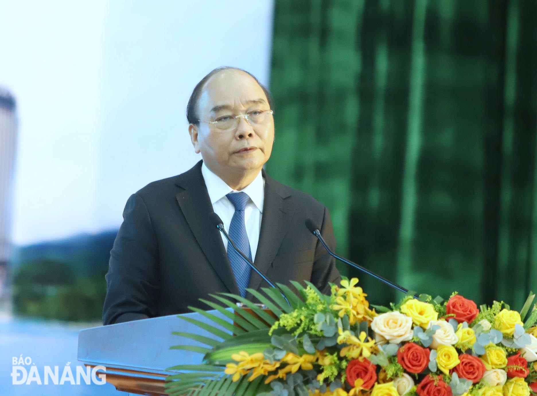 Chủ tịch nước Nguyễn Xuân Phúc phát biểu tại toạ đàm “Thành phố Đà Nẵng 25 năm: Thành tựu và triển vọng” . Ảnh: NGỌC PHÚ
