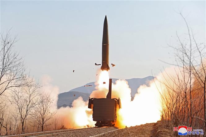 Thế giới tuần qua: Triều Tiên liên tiếp thử tên lửa; Đàm phán giữa Nga và Mỹ, NATO bế tắc