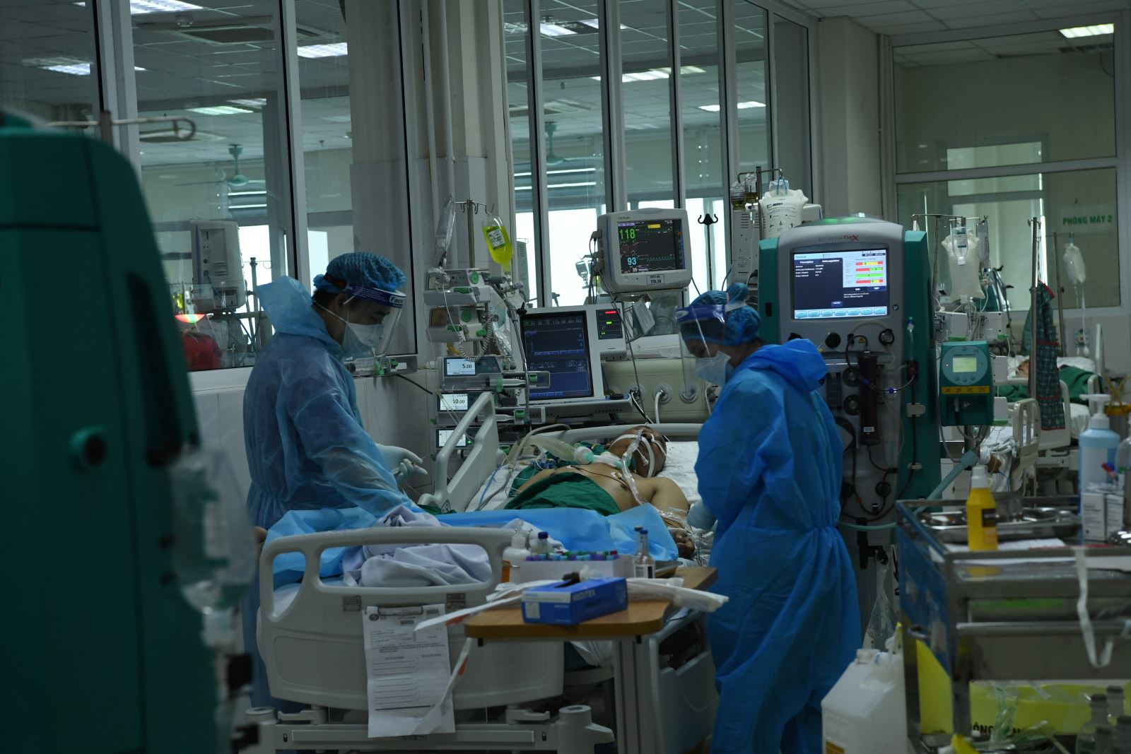 Ngày 16-1, Việt Nam có 15.684 ca nhiễm mới SARS-CoV-2, đã có tổng số 68 ca nhiễm biến thể Omicron