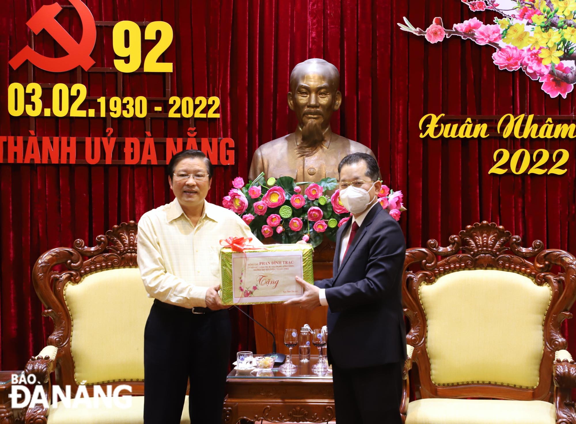 Trưởng ban Nội chính Trung ương Phan Đình Trạc thăm, chúc Tết thành phố Đà Nẵng