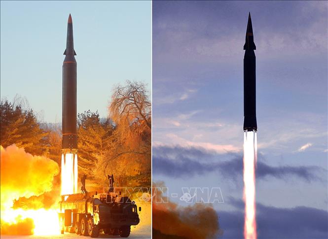 Tên lửa siêu thanh kiểu mới (trái) được phóng từ tỉnh Jagang, miền Bắc Triều Tiên và tên lửa siêu thanh Hwasong-8 (phải) được phóng thử hồi tháng 9/2021 (ảnh do Hãng thông tấn Trung ương Triều Tiên (KCNA) đăng phát ngày 6/1/2022). Ảnh minh họa: YONHAP/TTXVN