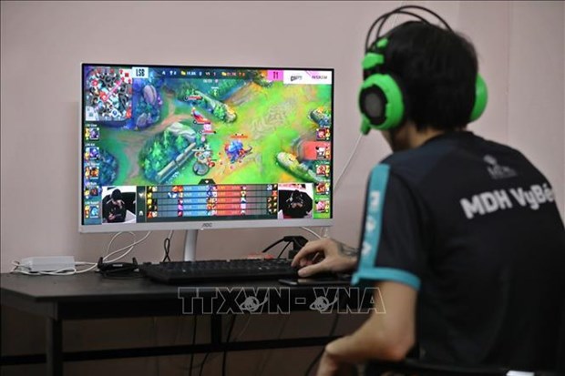 A professional e-sports player of MDH Entertainment (Photo: VNA)