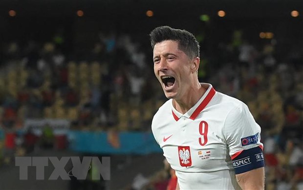 Tiền đạo Robert Lewandowski trong màu áo đội tuyển Ba Lan. (Ảnh: AFP/TTXVN)