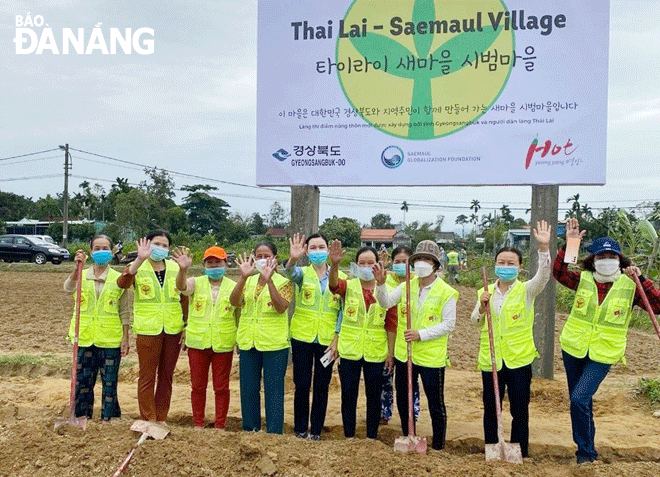 Dự án mô hình nông thôn mới Saemaul (hợp tác giữa huyện Hòa Vang với huyện Yeongyang (Hàn Quốc)) tại thôn Thái Lai (xã Hòa Nhơn) hứa hẹn đem lại những đổi thay tích cực tại vùng đất này. Ảnh: ĐẮC MẠNH	