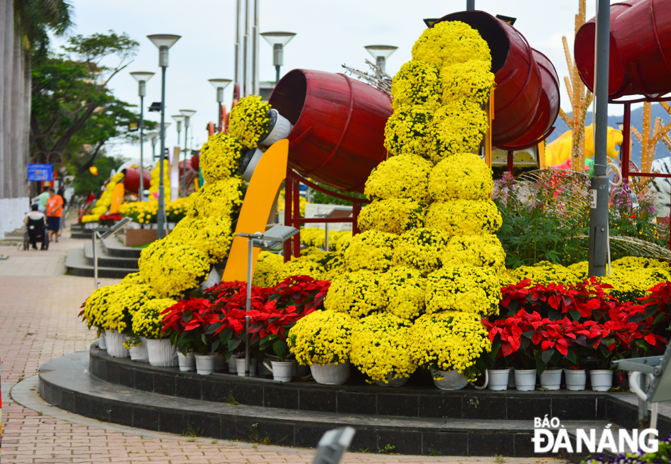 Floral pots are formed into waterfalls of flowers.