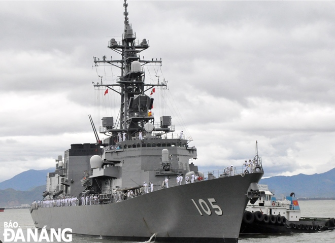 Biên đội tàu huấn luyện đường dài thuộc Lực lượng tự vệ trên biển Nhật Bản thăm Đà Nẵng