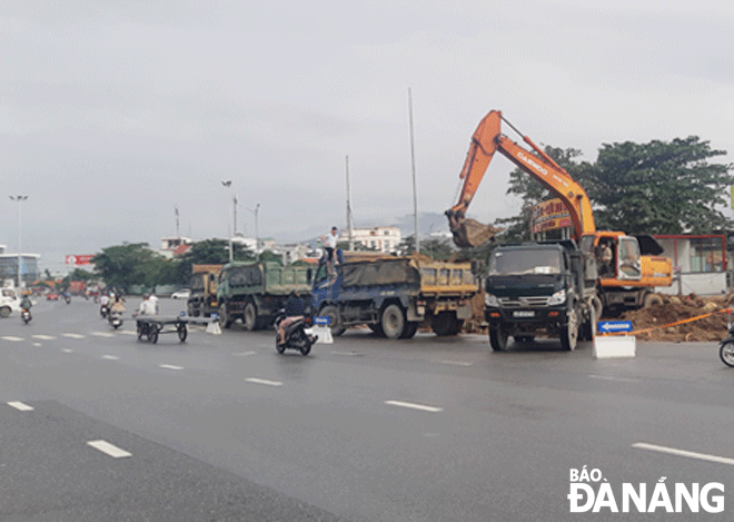 In 2022, the Da Nang transportation industry will focus on accelerating the progress of key and dynamic projects. The upgrading of Ngo Quyen - Ngu Hanh Son route is on track Photo: THANH LAN