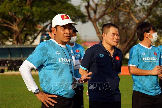 Theo Huấn luyện viên Đinh Thế Nam, lối chơi chủ đạo của U23 Việt Nam tại giải U23 Đông Nam Á 2022 là ưu tiên kiểm soát bóng và tấn công. Ảnh: Trần Long/Pv TTXVN tại Campuchia