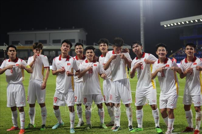 Cầu thủ U23 Việt Nam ăn mừng bàn thắng trong trận đấu gặp U23 Singapore tối 20/2. Ảnh: Nguyễn Vũ Hùng/Pv TTXVN tại Campuchia