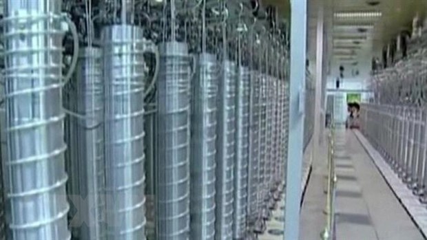 Các máy ly tâm bên trong cơ sở hạt nhân Natanz ở miền Trung Iran. (Ảnh: IRNA/TTXVN)