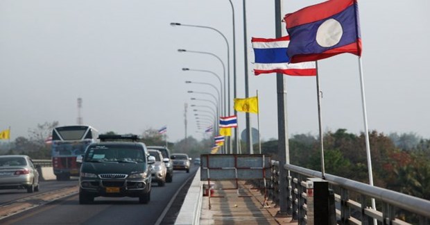 A Laos-Thailand Friendship Bridge (Photo: laotiantimes.com)
