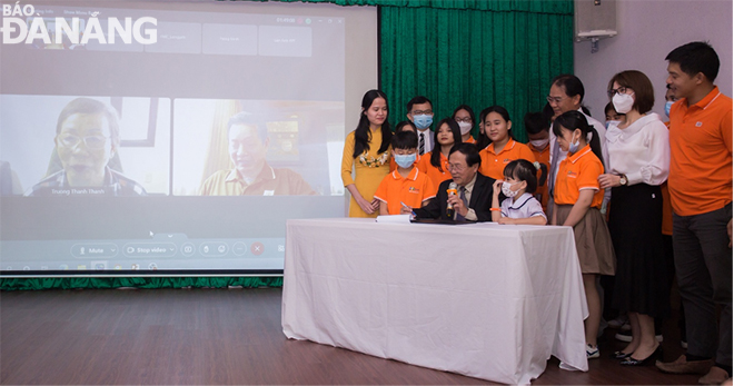 Trường Đại học Phan Châu Trinh tài trợ 200 suất học bổng cho trẻ em mồ côi tại Trường Hy Vọng