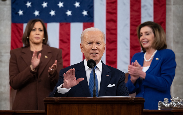 Tổng thống Mỹ Joe Biden đọc Thông điệp liên bang đầu tiên trước Quốc hội. Ảnh: Getty Images