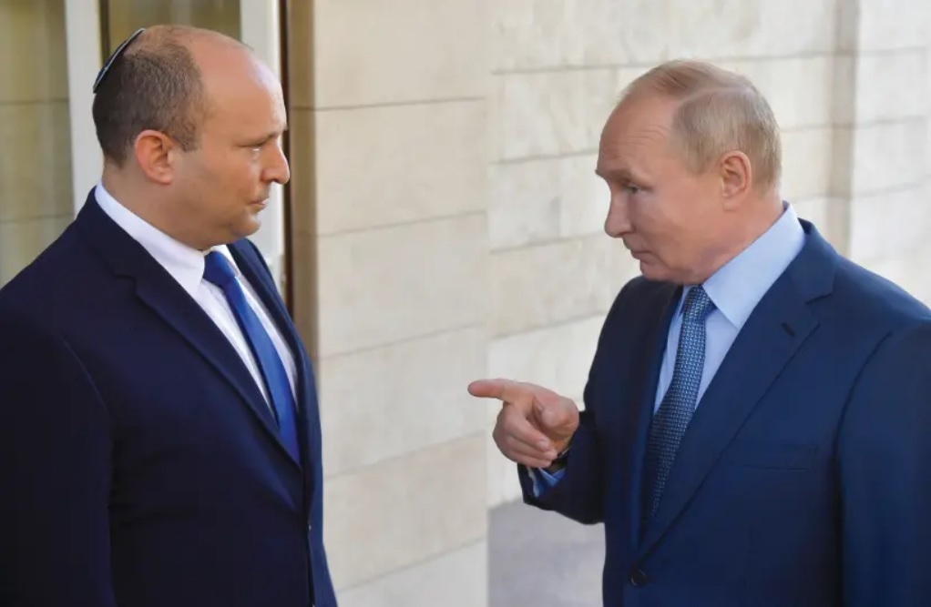 Thủ tướng Israel Bennett và Tổng thống Nga Putin trong cuộc gặp ở Sochi, Nga. Ảnh: Reuters