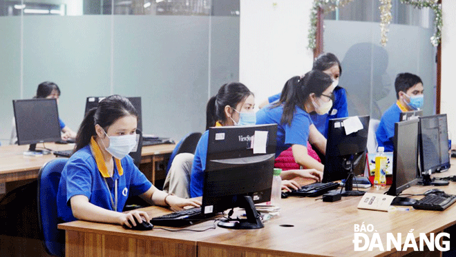 Employees of the VPBO Joint Stock Company based at the Da Nang Software Park