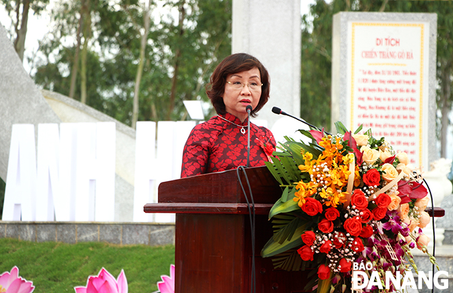 Vice Chairwoman of the municipal People's Committee Ngo Thi Kim Yen speaking at the inauguration ceremony. Photo: XUAN DUNG