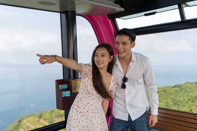 Tận hưởng tiệc hoàng hôn lãng mạn tại Phú Quốc với combo 