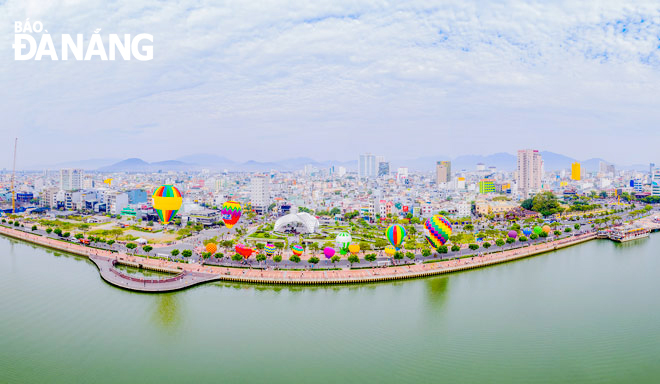 Thành phố Đà Nẵng có nhiều lợi thế để phát triển lĩnh vực du lịch. Ảnh: TUẤN LÊ