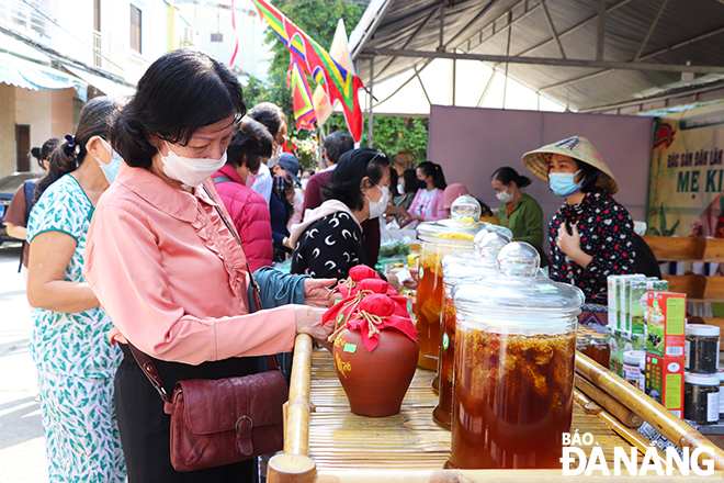 Cũng trong ngày 8-4, Ban tổ chức lễ hội đình làng Hải Châu tổ chức ngày hội 