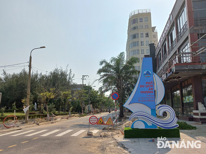 The embellishment work at the An Thuong tourist quarter is underway.