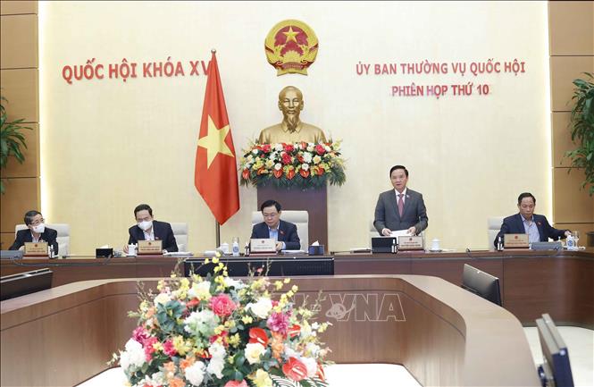 Phó Chủ tịch Quốc hội Nguyễn Khắc Định phát biểu. Ảnh: Doãn Tấn/TTXVN