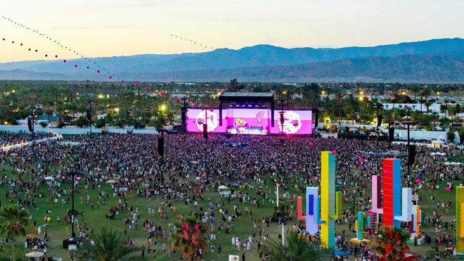 Lễ hội âm nhạc Coachella tưng bừng trở lại