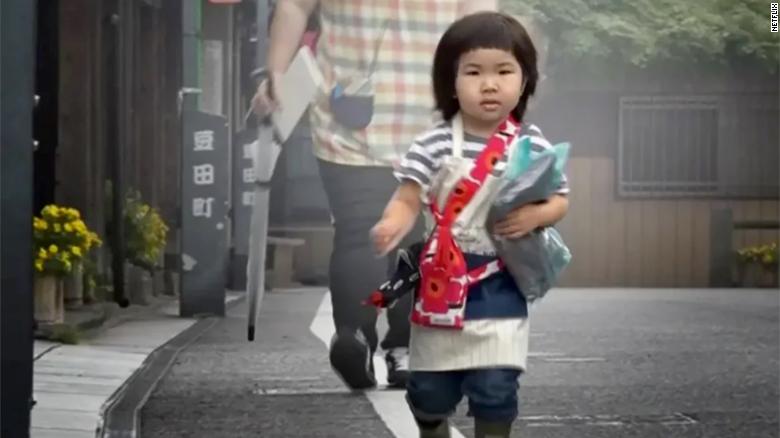 Có thật trẻ em Nhật Bản tự lập từ khi biết đi như trong phim của Netflix?