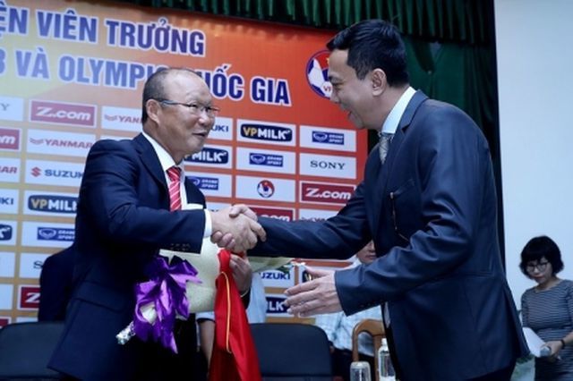 VFF chần chừ gia hạn hợp đồng với HLV Park Hang-seo vì chờ AFF Cup 2022?