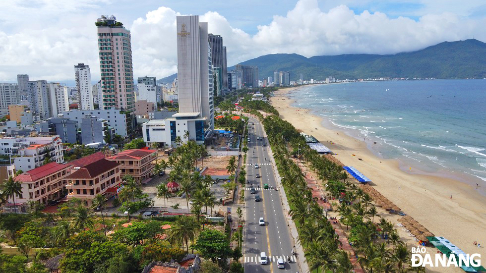 Da Nang beach seen from above. Photo taken on April 30 afternoon.