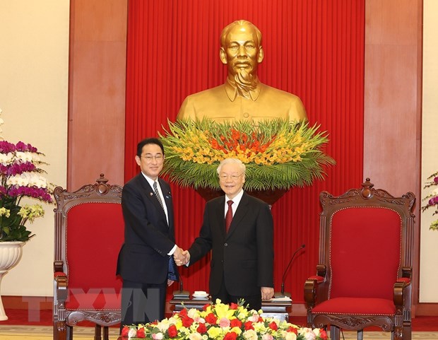 Tổng Bí thư Nguyễn Phú Trọng tiếp Thủ tướng Nhật Bản Kishida Fumio sang thăm chính thức Việt Nam. (Ảnh: Trí Dũng/TTXVN)
