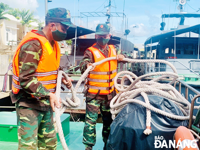 Border Guard Squadron No. 2 is ready in terms of forces and means to promptly respond to natural disasters occurring at sea. Photo: BA VINH