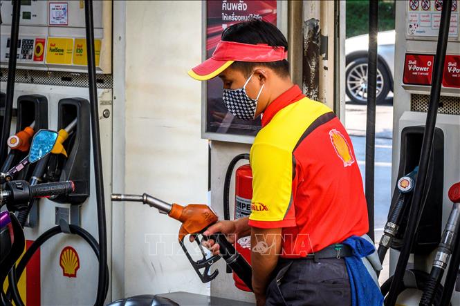 Một trạm bơm xăng ở Bangkok, Thái Lan. Ảnh minh họa: AFP/TTXVN