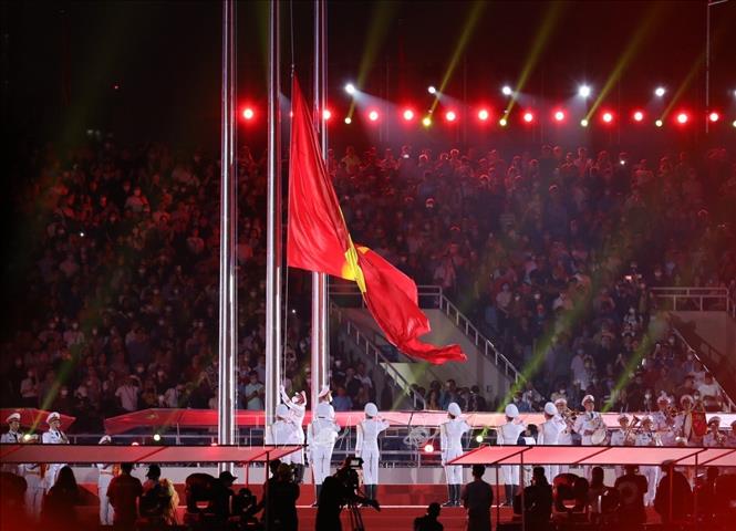 Lễ thượng cờ Việt Nam. Ảnh: TTXVN