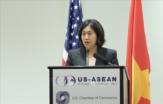 Bà Katherine Tai, Trưởng Đại diện Thương mại Hoa Kỳ (USTR) phát biểu. Ảnh: Dương Giang/TTXVN