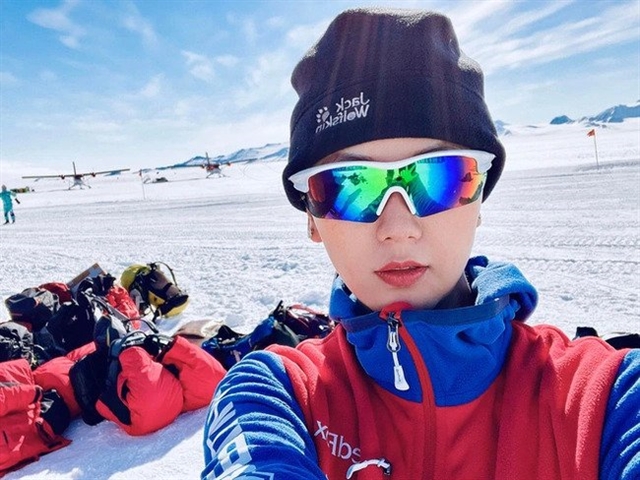 Nhã during her trip to conquer Vinson Massif, Antarctica in January 2022. — Photo courtesy of Nguyễn Thị Thanh Nhã